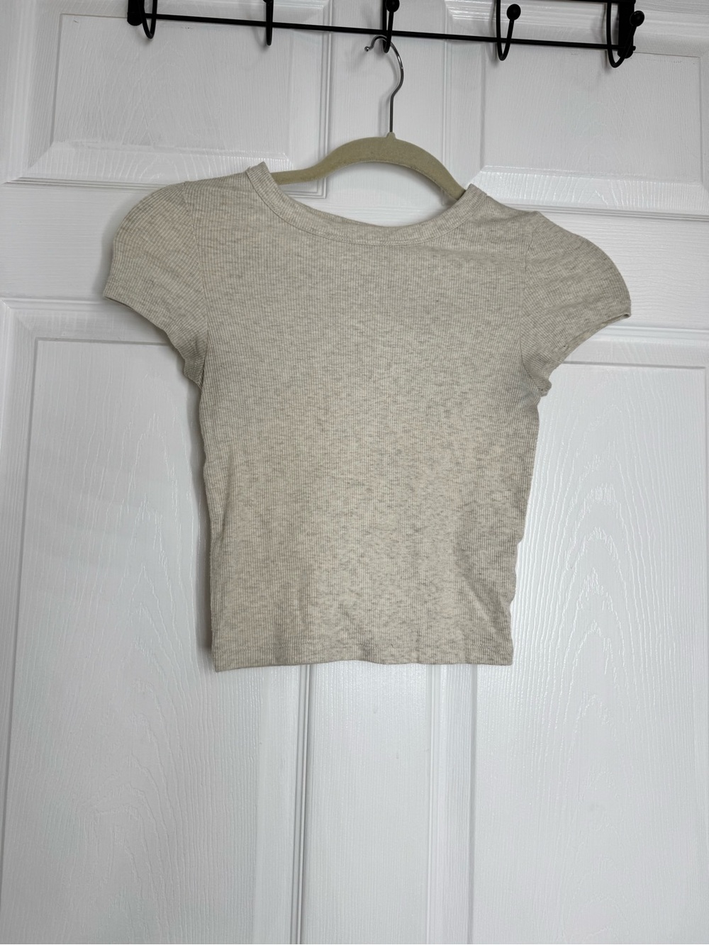 American Eagle Outfitters Cream Ribbed Short Sleeve Tee